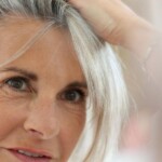 starzenie się włosa - siwe włosy