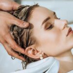 trychologiczny peeling skóry głowy