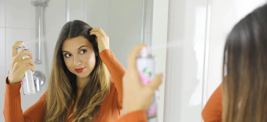 Long-term use of dry shampoo – what effect does it have on the hair and scalp?