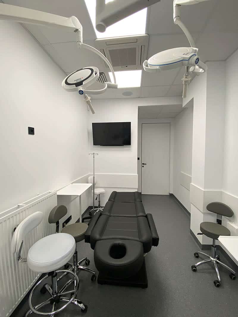 sala do transplantacji wlosow